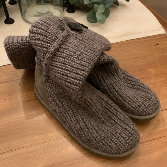 UGG Other - EUC - Classic Cardy II Knit Boot
UGG® Grey